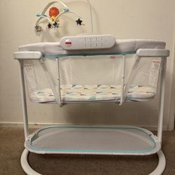 Fisher-Price Soothing Motions Bassinet, Windmill