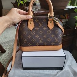New and Used Louis vuitton bag for Sale in St Paul, MN - OfferUp