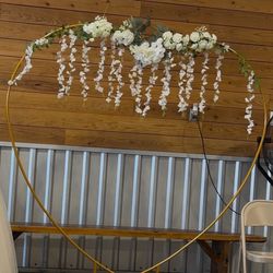 Wedding Arches, Flowers, Runners 
