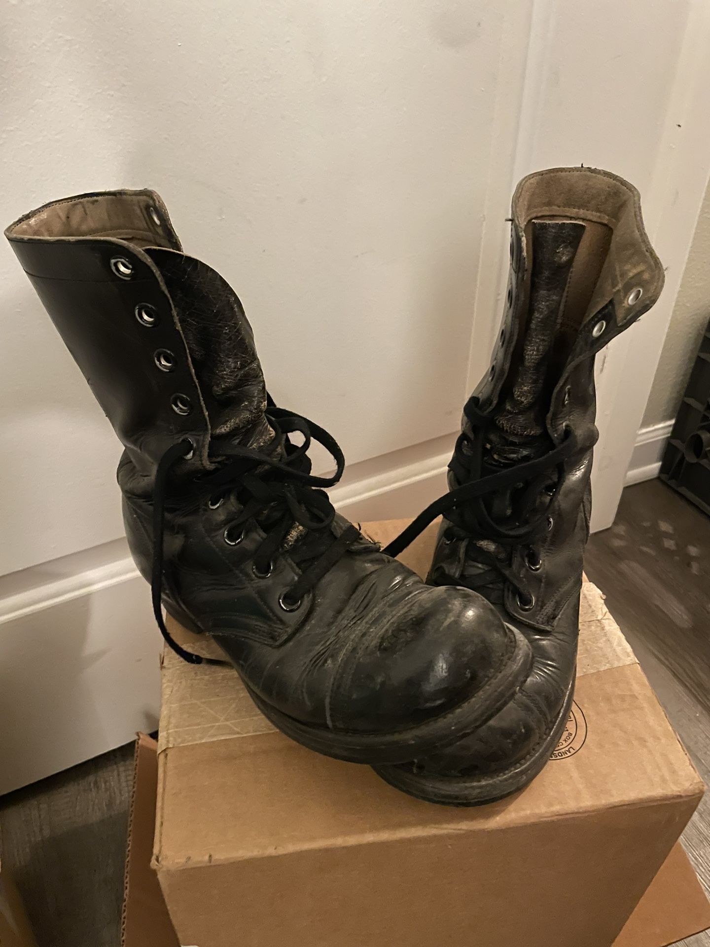 Vintage military Boots 