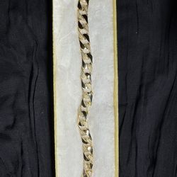 14K Gold Flat Curb Link Diamond Cut Bracelet