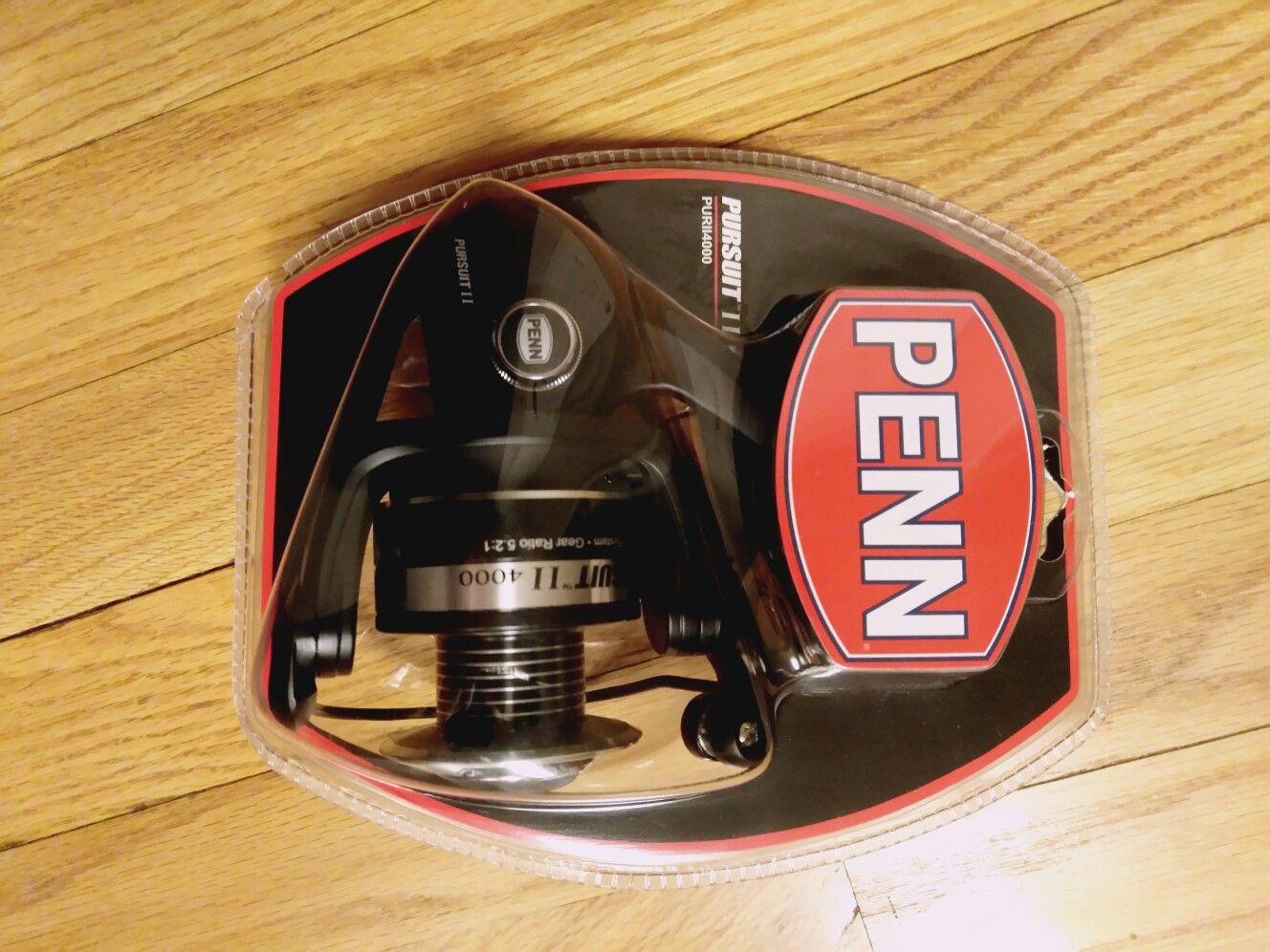 New Penn Pursuit II 4000 Fishing Reel