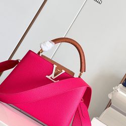 Louis Vuitton Capucines Compact Bag