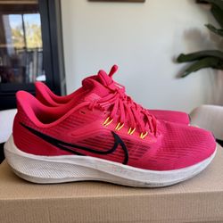 Nike Air Zoom Pegasus 39 - US M11