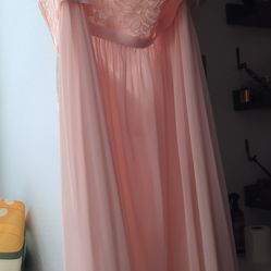 Women's David Bridal Dress