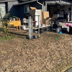 Yard Sell!! 