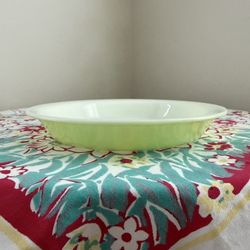 Vintage Lime Green Pyrex Pie Dish