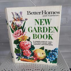 Vintage 1974 New Garden Book Better Homes and Gardens Hardback five ring binder  Great condition