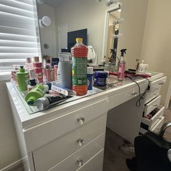 Vanity Bought 5 Months 