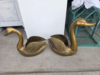 Vintage Brass Swan Planter Flower Pot Brass Figurine Mid Century Bird Waterfowl Figurine Bowl