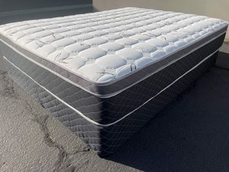 Queen Bamboo Orthopedic Pillow Top Mattress And Boxspring!