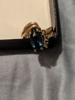 Pear Shapped Sapphire Fashion Ring Size7