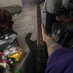 Guitar 