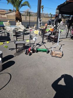 Tool for lawn