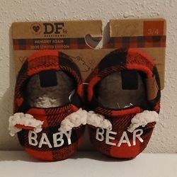 Dearfoams “Baby Bear” Slippers – Size 3/4