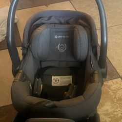 Car seat 