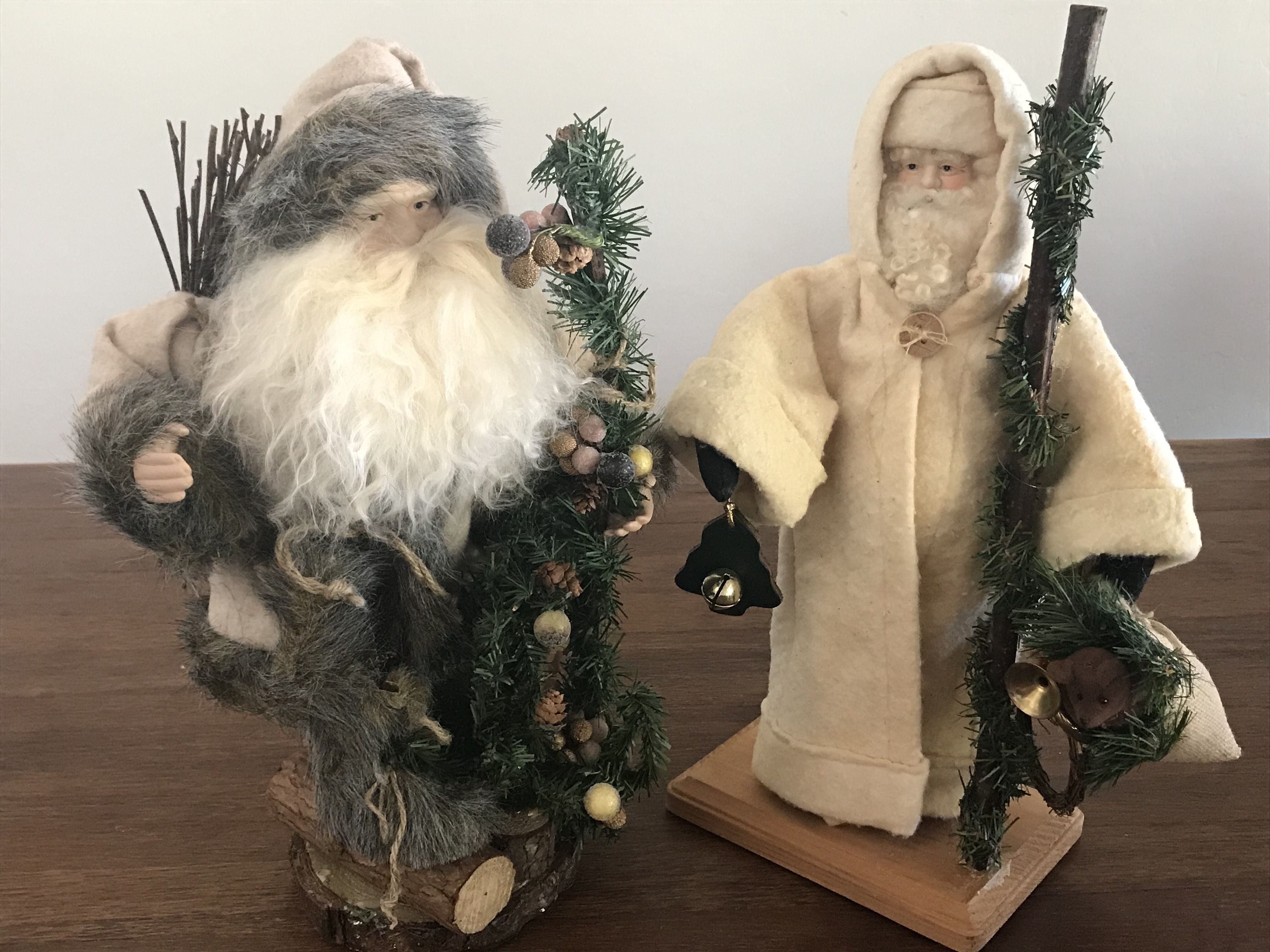 9 holiday figurines plus a bonus candle holder