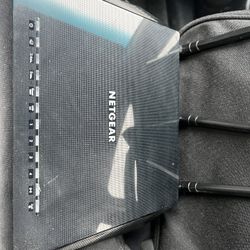 NetGear Ac1750 Smart Router 