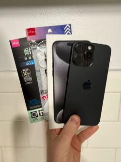BLACK iPhone 15 Pro Max UNLOCKED 256GB Used FREE BOX CASE SCREEN PROTECTOR