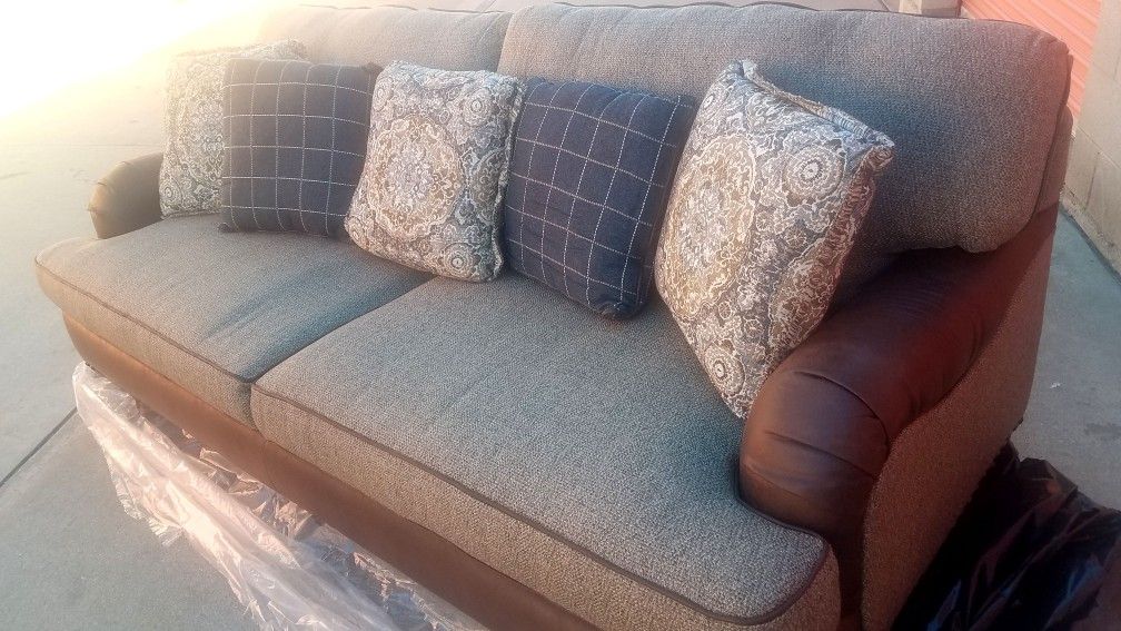 8 Foot Deep Cushion Couch.