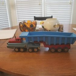 Vintage 1950 s  SSS  International 8 wheel   truck dump trailer