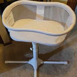 halo bassinest swivel sleeper