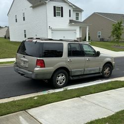 2004 Ford Expedition