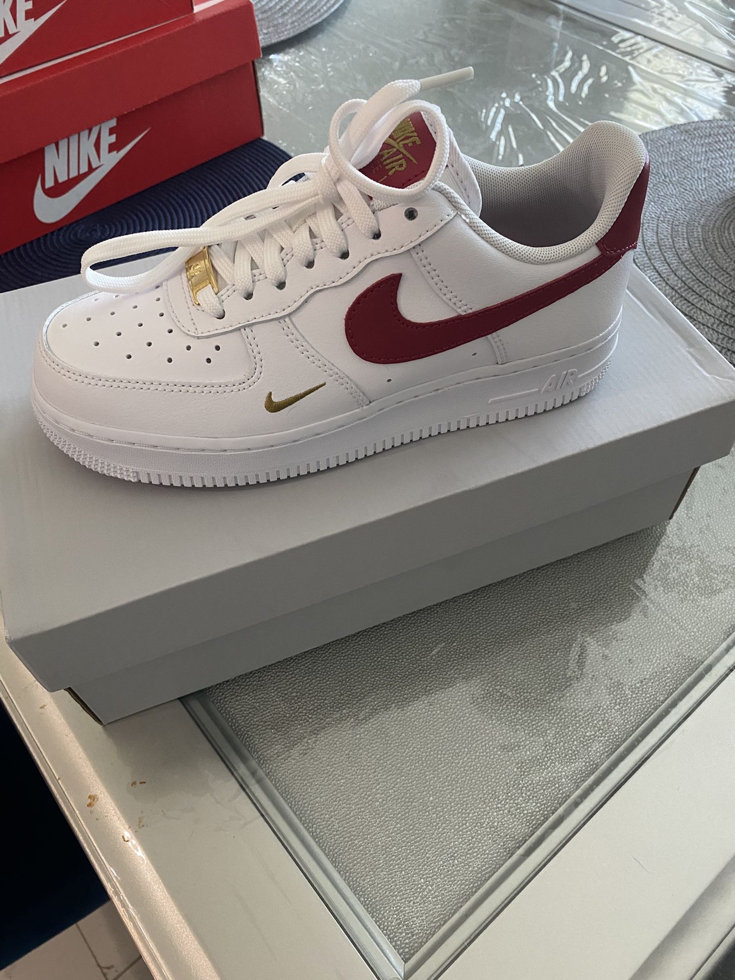 Nike Air Force 1 07 Essential Limited Edition