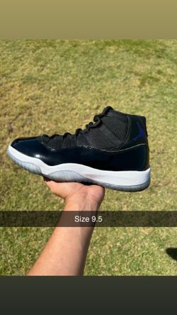 Jordan 11 space jam size 9.5