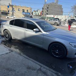 2014 BMW 750