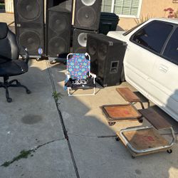 Yard Sale 2/7