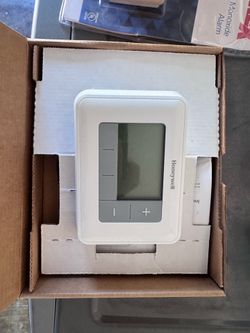 Honeywell Home T3 5-2 Day Programmable Thermostat