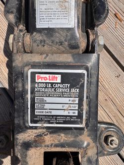 3 ton / 6000lb hydraulic service jack / lift