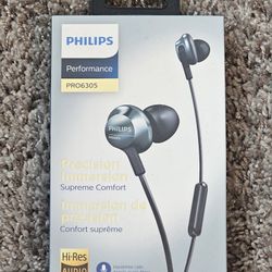 Wired Earbuds with Mic