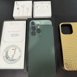 iPhone 13 Pro Max  In Perfect Condition 