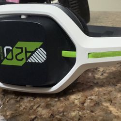 ASTRO Gaming A20 Wireless Headset Gen 2 