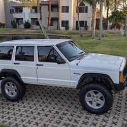 1996 Jeep Cherokee XJ Sport 4X4