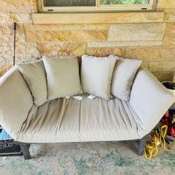 Indoor/outdoor Couch