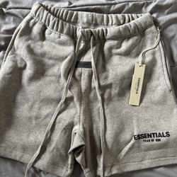Brand New Authentic Dark Oatmeal Essential Fear Of God Size Medium Shorts