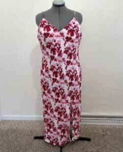 Plus Size Womens sleeveless Floral pink and White Midi Dress size 2X NEW