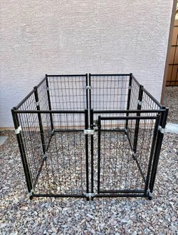 Lucky Dog Patio & Deck Kennel
