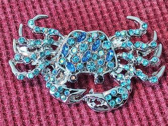 New Blue Crab Brooch with Sparkling Rhinestones
