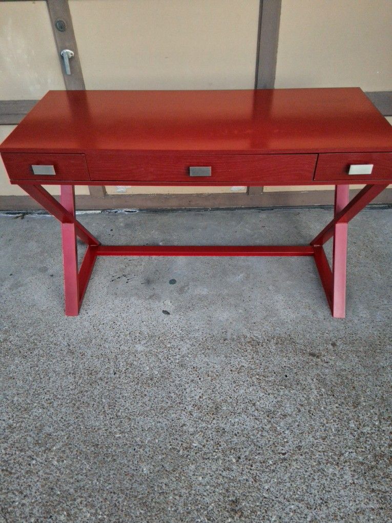 Red Desk