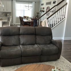 Recliner Sofa And Love Seat With USB Ports On All Sides