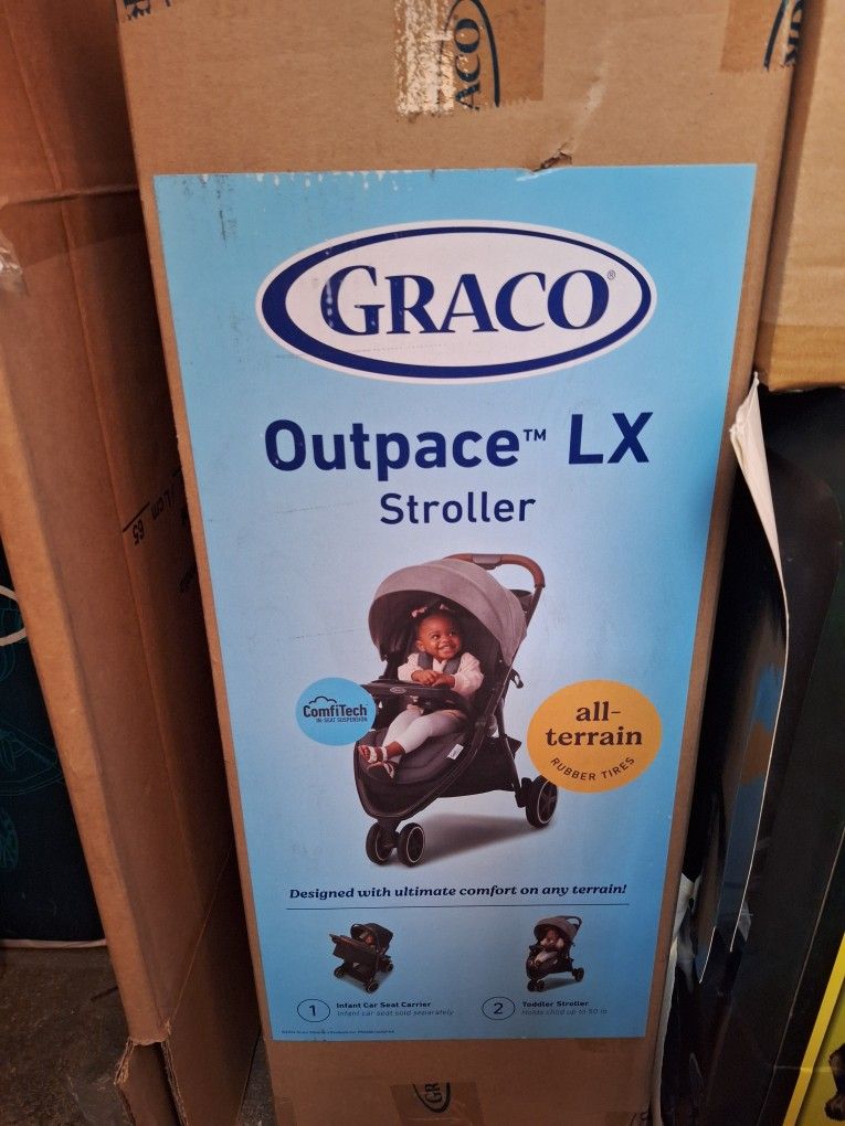 New Graco Stroller Outpace LX. 