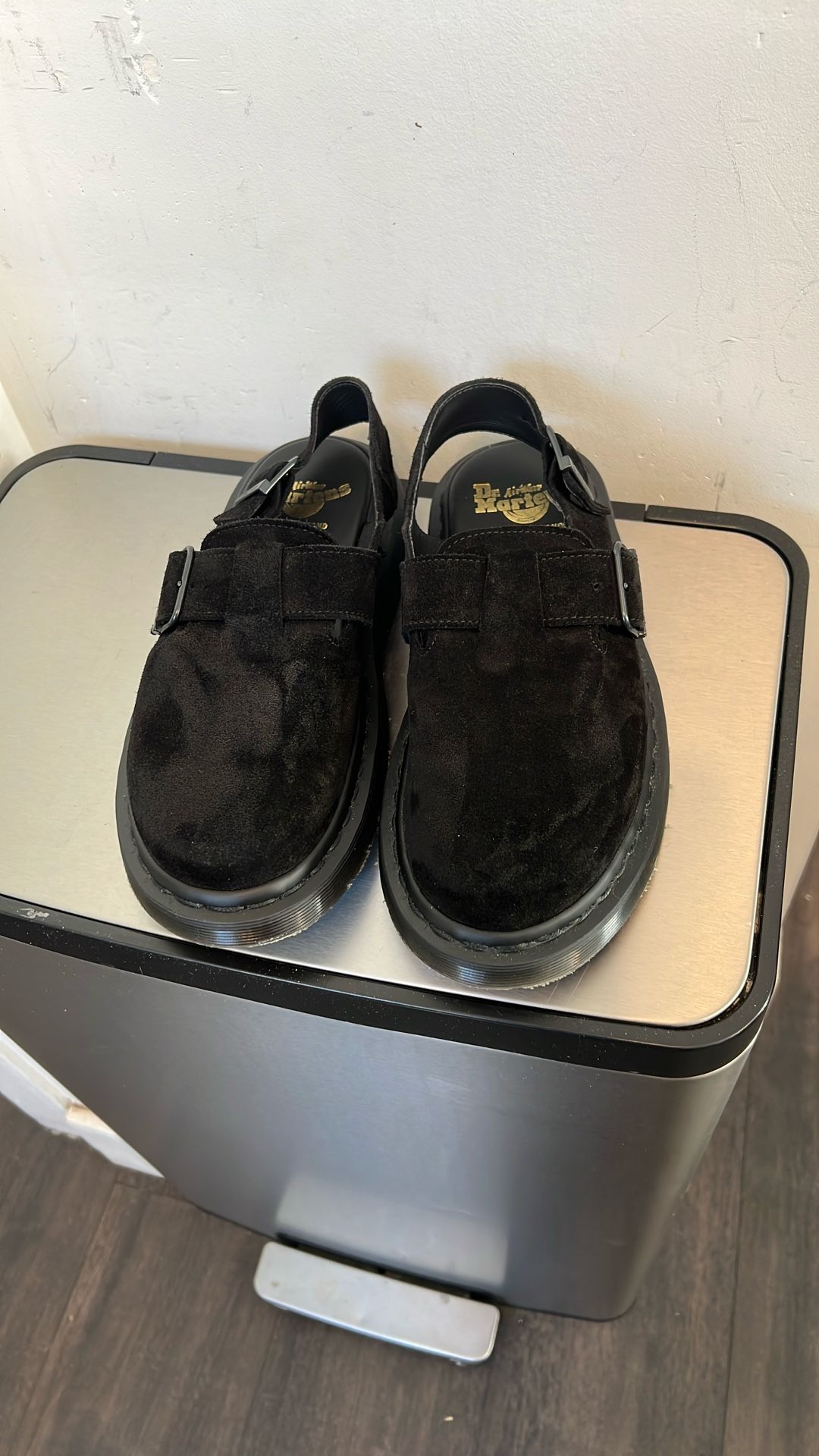 Dr Martens Size 6
