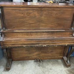 Free Upright Piano W Ivory Keys 