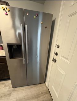 LG Stainless steel refrigerator