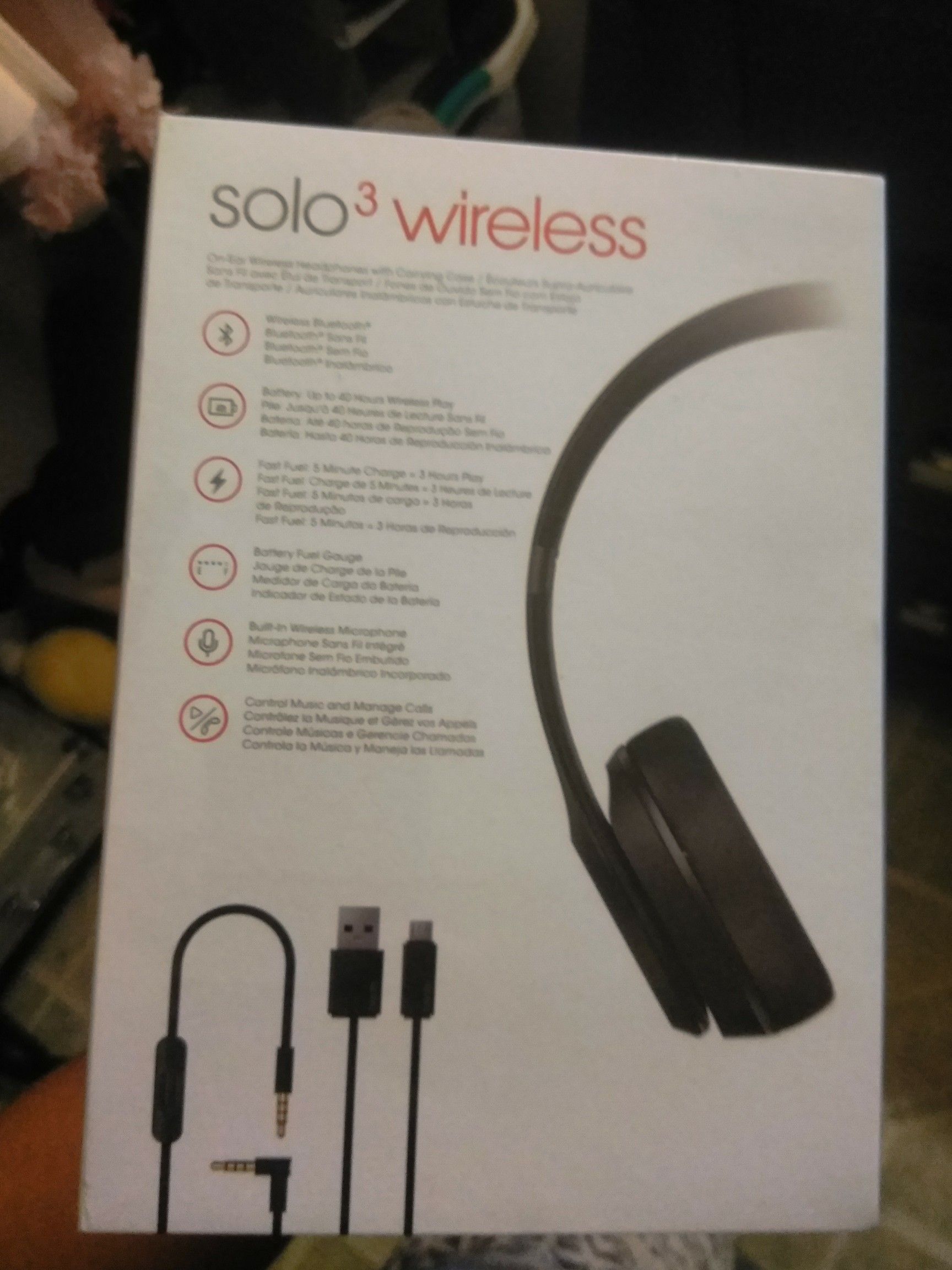 Beats solo wireless 3