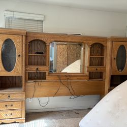 Cal King Oak headboard and mattress base 